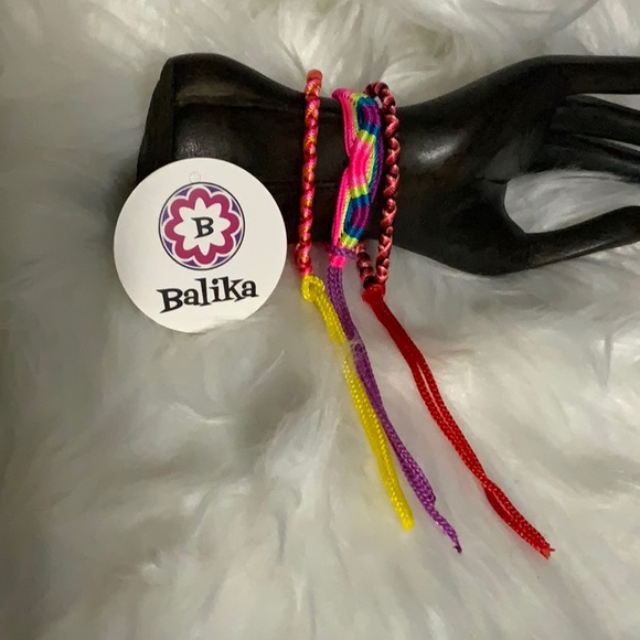 🌸Woven handmade colorful 🍭🌈friendship bracelet. Made in 🇵🇪 Peru - Picture 8 of 12